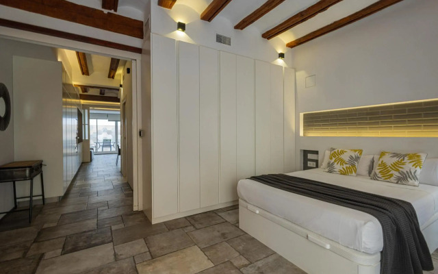 CENTER MODERN 1BR 2Bth TERRACE WI-FI AC