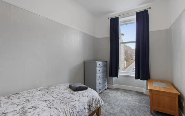 Lovely 3 bedroom apartment in Aberdeen Centre