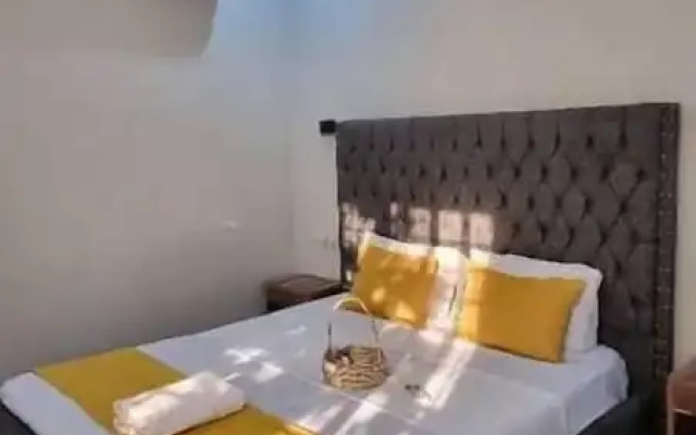 Legacy Homes 2A Apartment