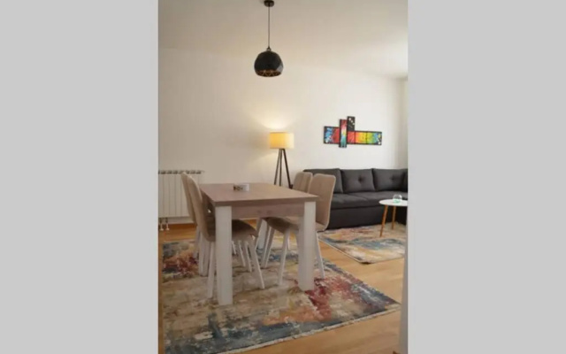 Comfy New Apartment