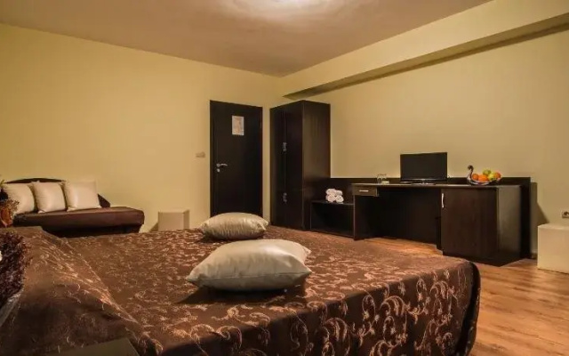 Family Hotel Sunny Hills