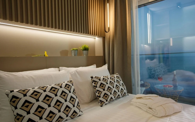 Hersonissos Beach Front Suites