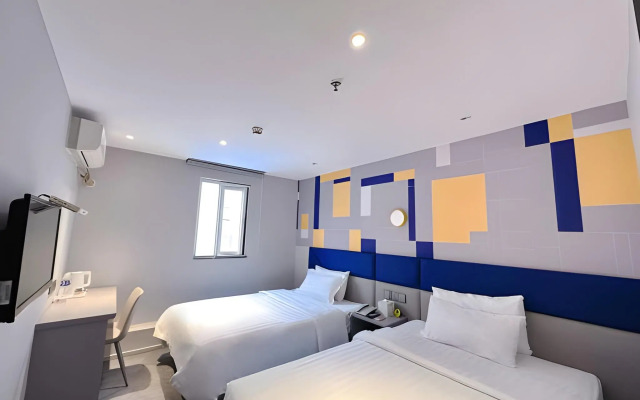 7 Days Inn Kunming Railway Station Branch
