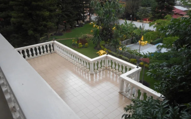 Zenith Hotel