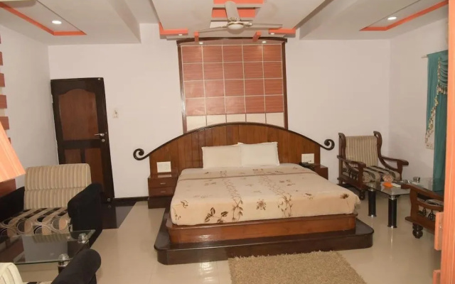 Hotel Rahul