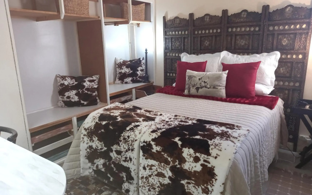 Mitat Guesthouse