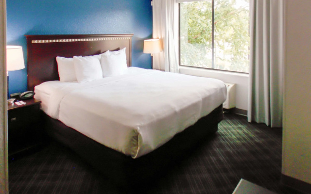 Comfort Suites Salem-Roanoke I-81