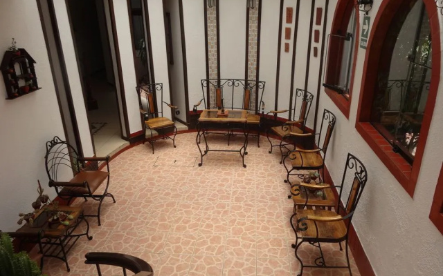 Hotel Benavides