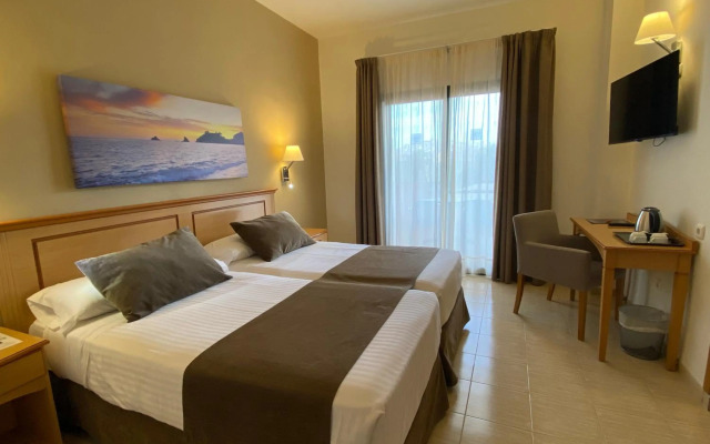 Отель Victoria Playa