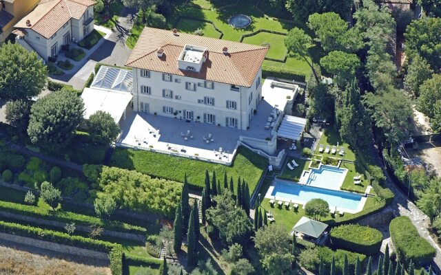 Villa La Vedetta Hotel вид на фасад