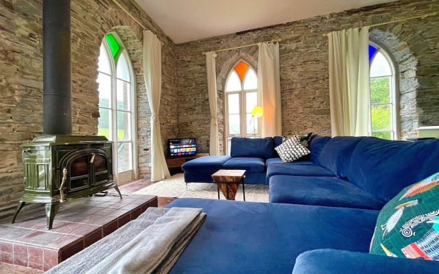 5 Bedroom Holiday Home in Dinas Mawddwy, No Deposit
