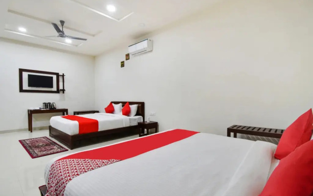 The Magestic Resort by OYO Rooms