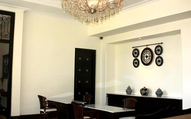 Colonial Hotel Makassar