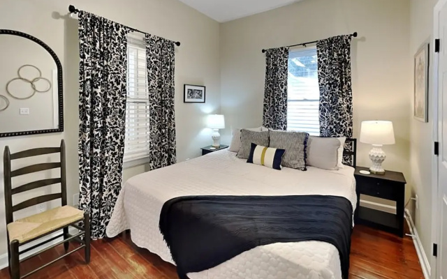 Barnard Row House by Tybee Vacation Rentals