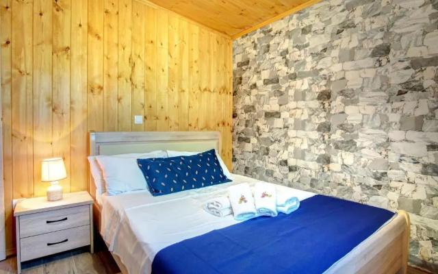 Terezina wood house