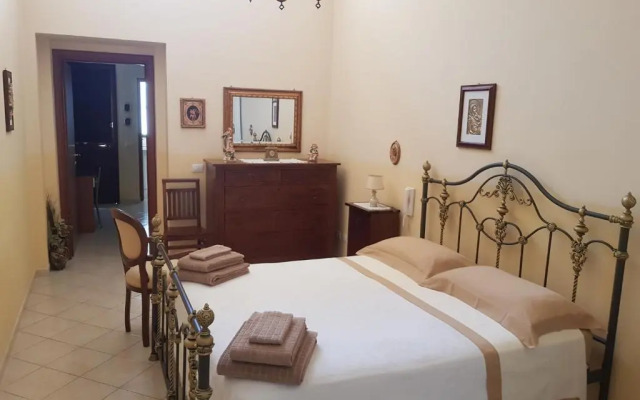 Half House Floridia