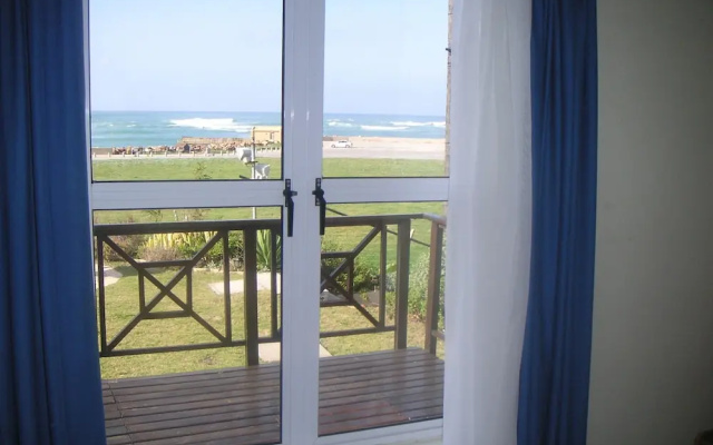Waterside Living Estates - Claptons 33