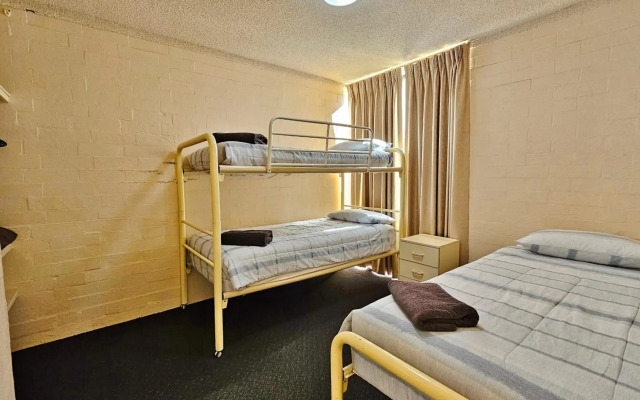 Riverview Holiday Apartment 78 - Kalbarri WA