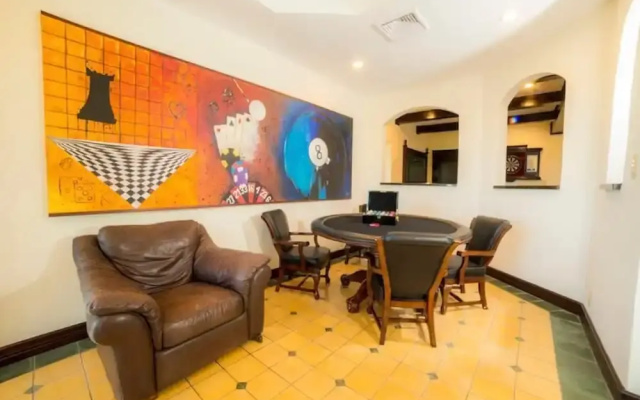Casa Patron