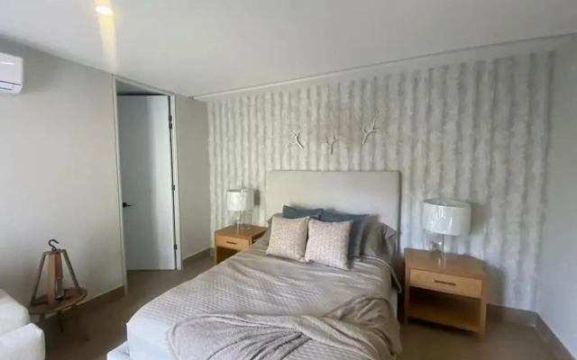 Grand Oliving