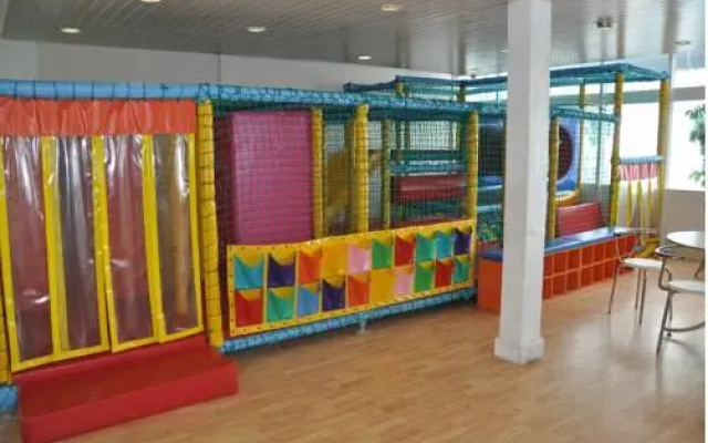 Coast View Holiday Park