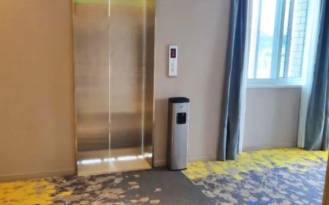 Snail Smart Hotel (Xuancheng Jingde High-Speed Rail Station Branch)