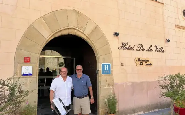 Hotel De La Villa