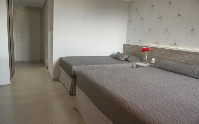 Foz Plaza Hotel