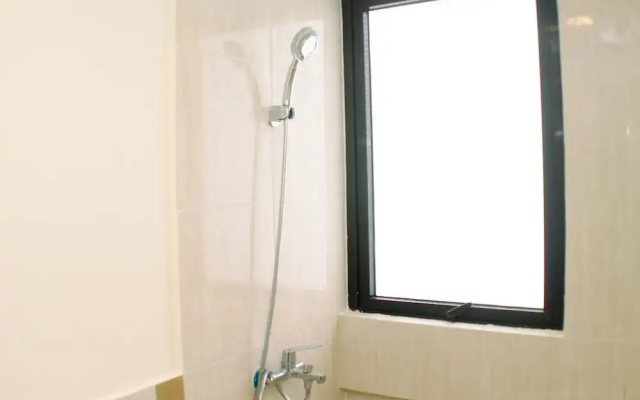 Minimalist And Cozy Stay 2Br At Meikarta Apartment