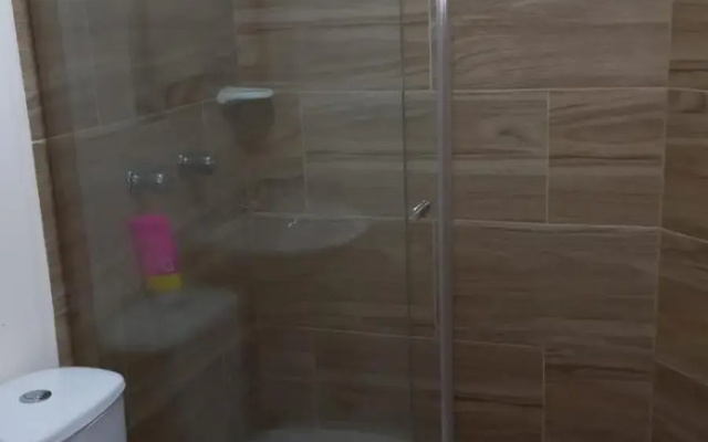 Apartamento con excelente ubicación.