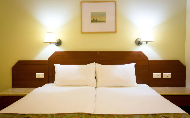 De La Mer Hotel - by Zvieli Hotels