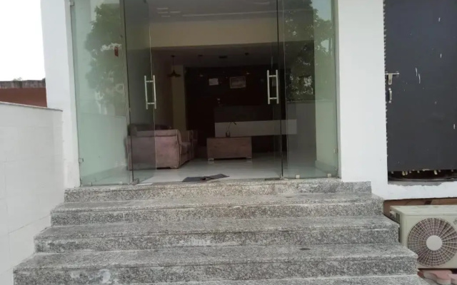 The Grand Suite 71
