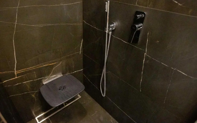 Apartment Bocconi 1