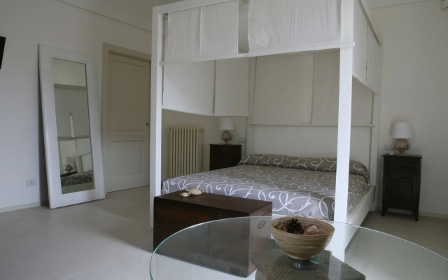 Le Tre Vie Apartment & Room