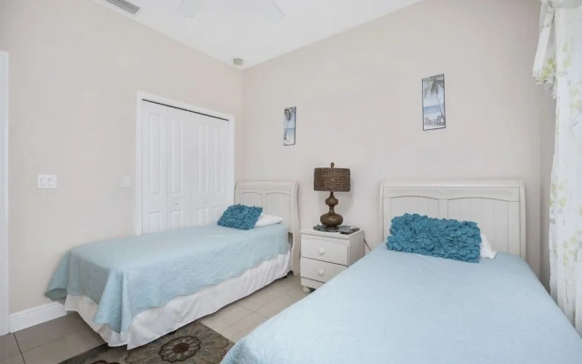 Wave Runner by Distinctive Beach Rentals