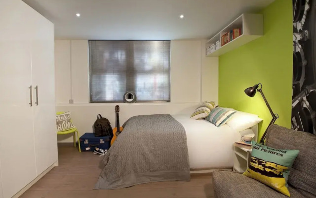 Student Only Summit House