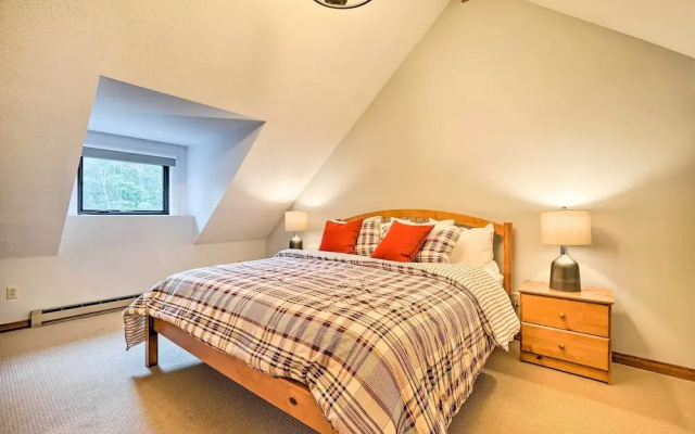 Family-friendly Stratton Gem Close to Slopes!