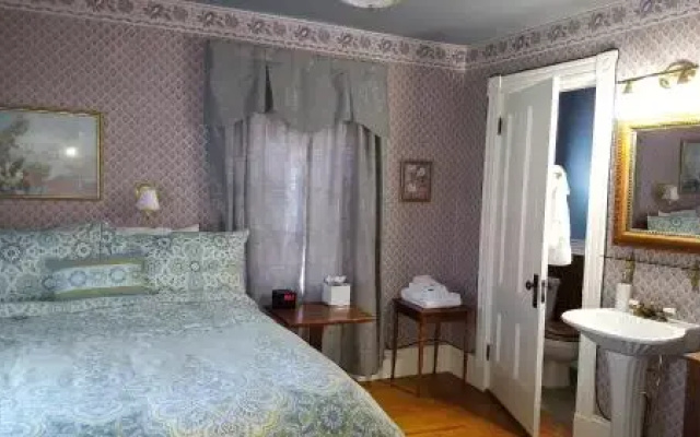 Holidae House B&B