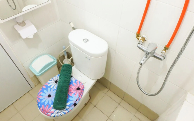 Spacious & Clean Bassura Apartment