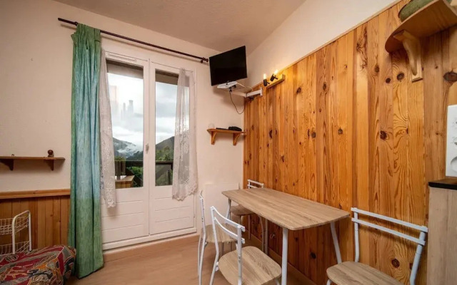 Studio in France Near Ski Resort & Mountains