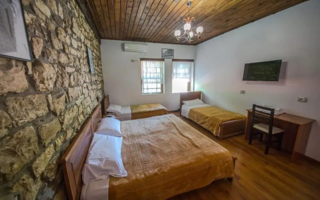 Hotel Kalaja