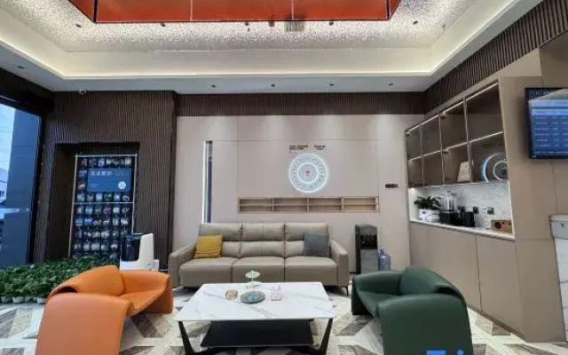 Yayue Hotel (Yesanguan Qianfeng Plaza)