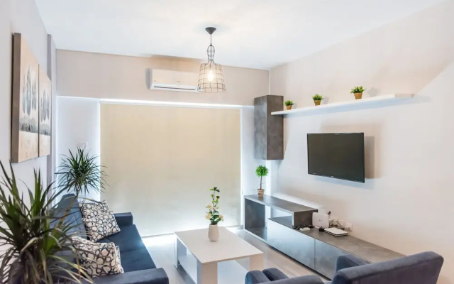 Paradise Promenade Apartment