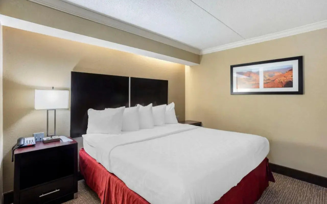 Best Western Harrisburg North