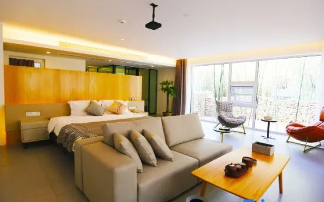 Zhuquancun Boutique Homestay