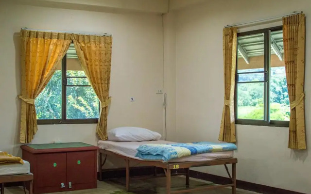 Pai Backpackers Paradise - Adults Only