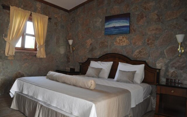 Vinocasa Hotel Турция, Дикили - отзывы, цены и фото номеров - забронировать отель Vinocasa Hotel онлайн комната для гостей