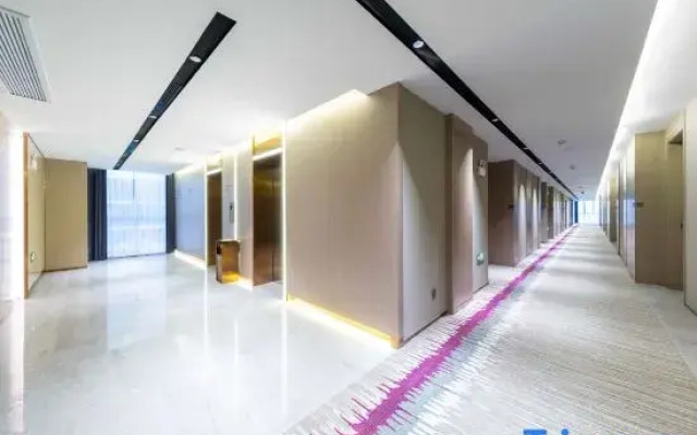 Lavande Hotel (Susong Zhengwuzhongxin Longjing Road)