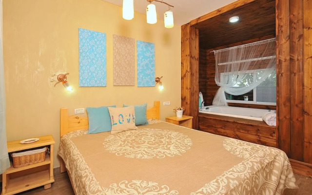 Mul Kineret Suites