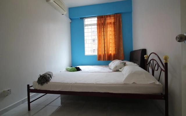 Teratai Homestay Suria Apartment